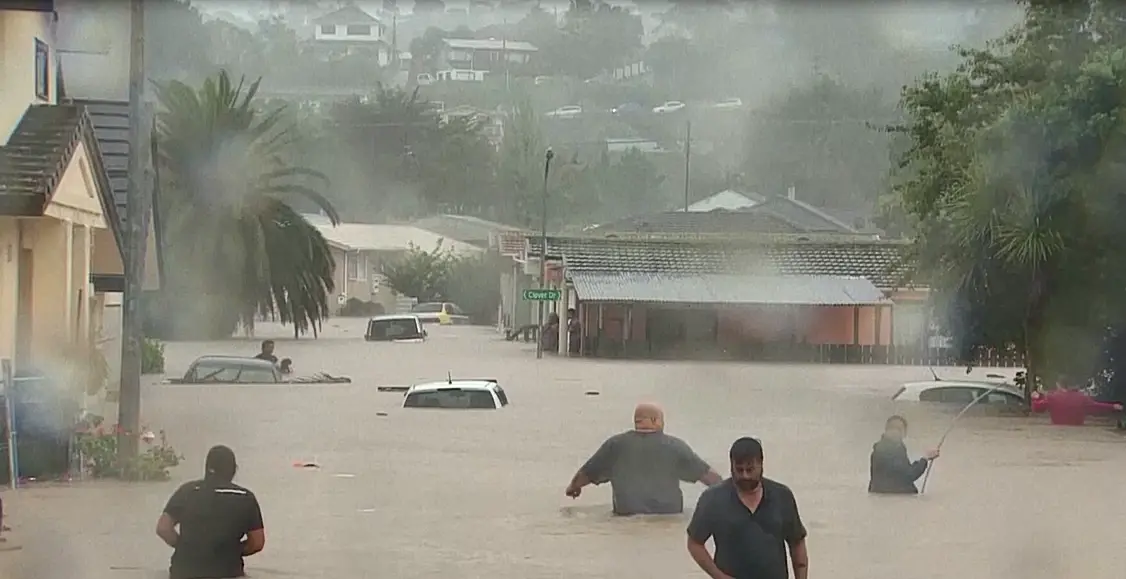 นิวซีแลนด์เตือนฝนตกเพิ่ม หลังน้ำท่วมฉับพลันทำเสียหายหนัก