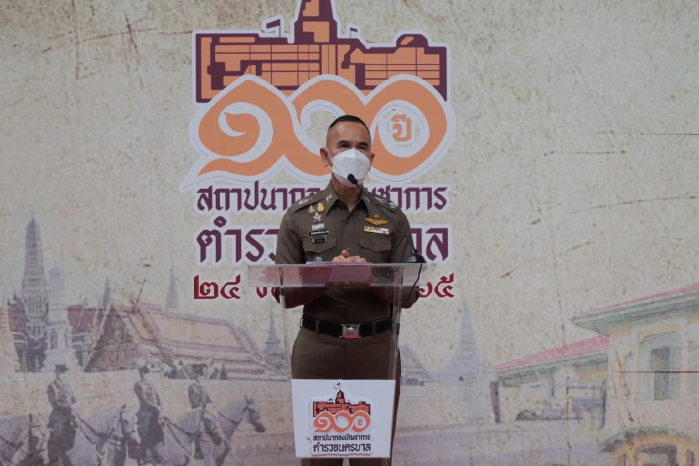 ตร.แจ้งข้อหา เมาแล้วขับ "เสี่ยเบนท์ลีย์" ชนบนทางด่วน นำตัวส่งฝากขังศาลแล้ว