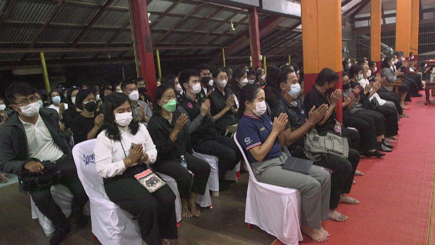 ผู้ร่วมงาน น้องโชกุน ล้นศาลา