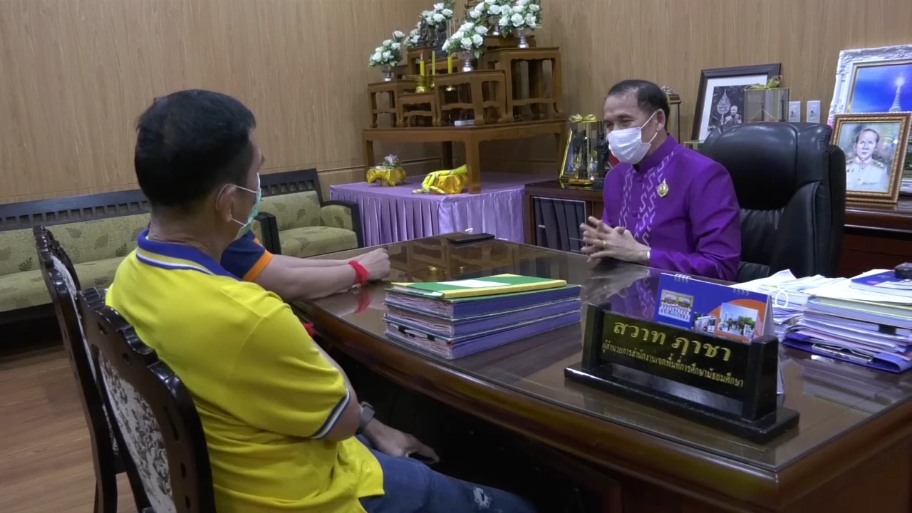 นายสวาท ฦาชา ผู้อำนวยการสำนักงานเขตพื้นที่การศึกษามัธยมศึกษานครราชสีมา