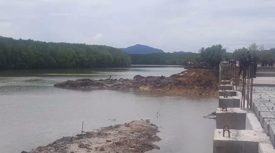 ป.ป.ช.ตรัง ฟัน ม.157 นายก อบต. รุกป่าชายเลน เตรียมส่งสำนวนถอดถอนจากตำแหน่ง