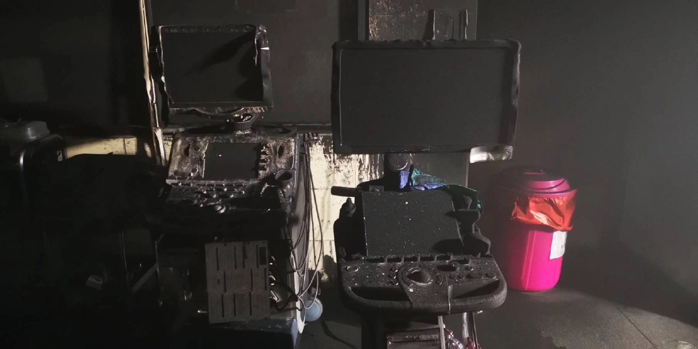 พฐ. เร่งตรวจสอบหาสาเหตุ ไฟไหม้ห้องฉุกเฉิน โรงพยาบาลดำเนินสะดวก