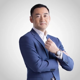 นายธวัชชัย ชีวานนท์ รองกรรมการผู้จัดการใหญ่ สายงานบริหาร จัดการทางการเงินเพื่อธุรกิจ ธ.กรุงไทย