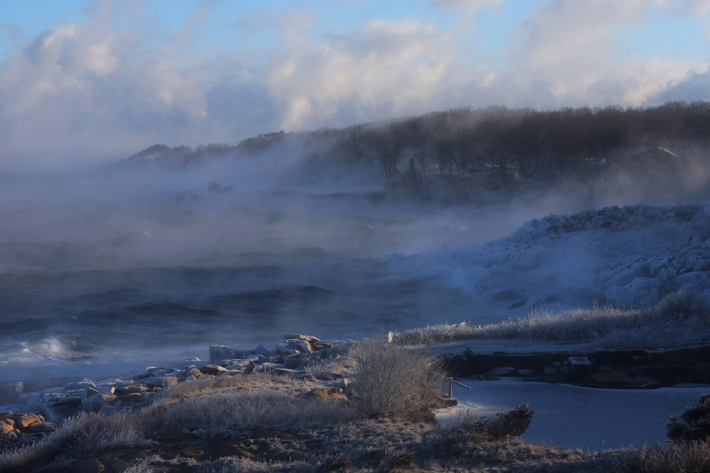 สหรัฐฯ หนาวเยือกแข็ง  -78 องศา อันตรายต่อชีวิต