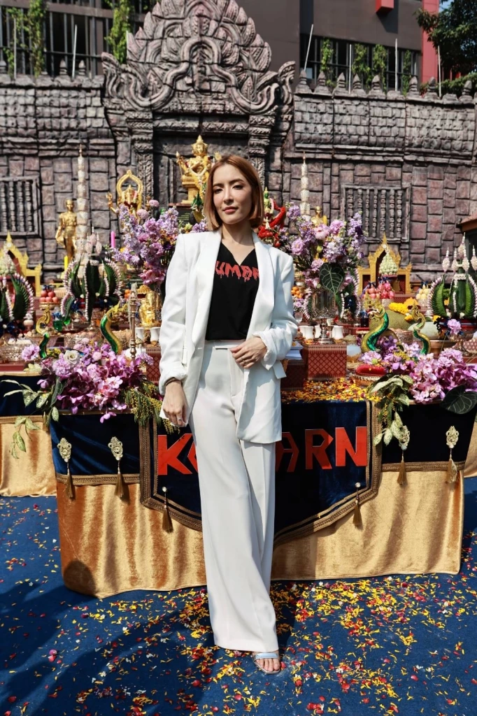 พิ้งค์กี้ สาวิกา