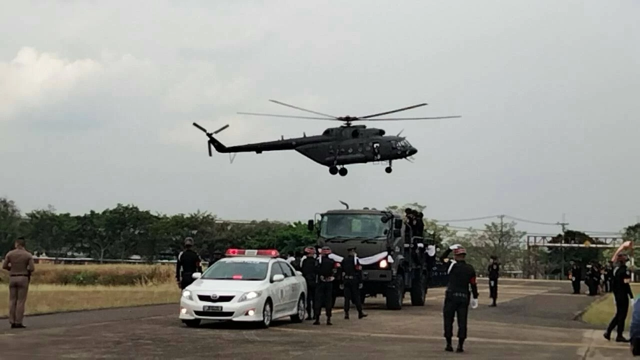 ร่าง นนร. ที่เสียชีวิตจากเหตุรถถังคว่ำถึงบ้านเกิด เตรียมฌาปนกิจ 19 ก.พ. นี้