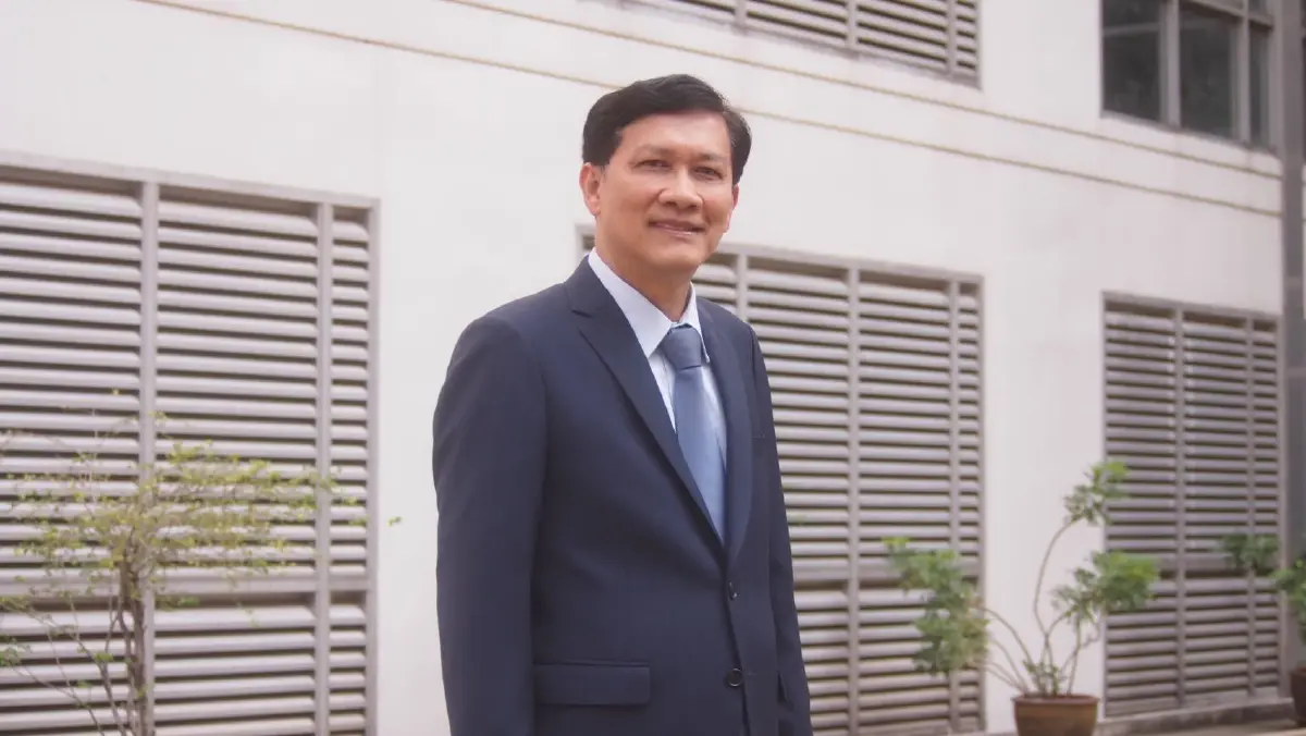 ดร.สามารถ ราชพลสิทธิ์ รองหัวหน้าพรรคประชาธิปัตย์