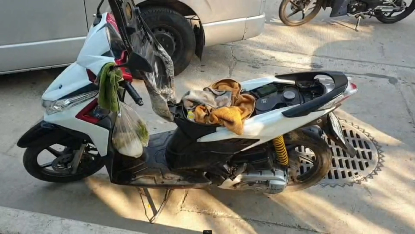 เฒ่าจบชีวิต ขี่จยย.ขอข้าววัดไทร แต่พลาดตกคลอง