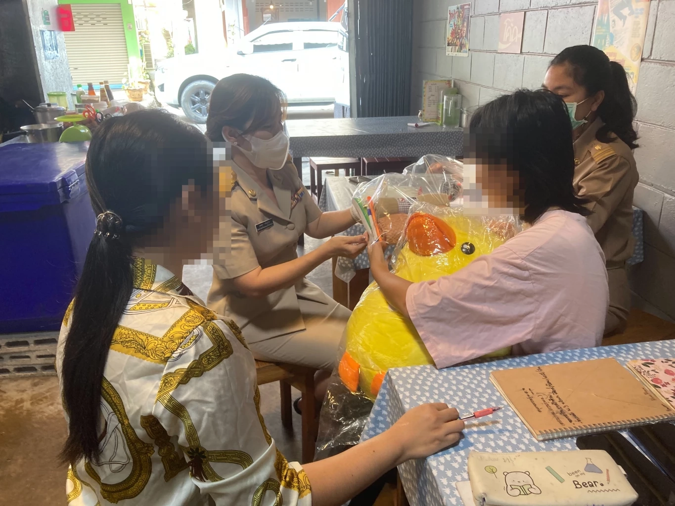 หัวอกแม่ สู้เพื่อลูก ย้ายโรงเรียนปกป้องดวงใจ หนีถูก "เพื่อนบลูลี่"