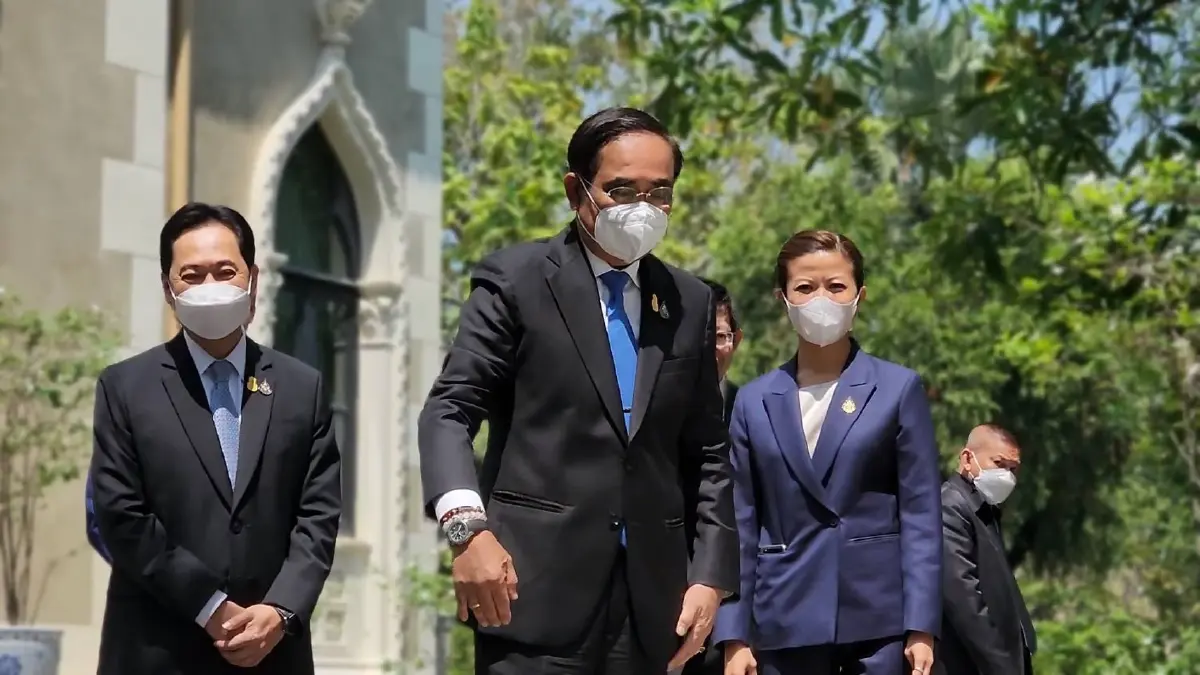 เตรียมเฮ! "นายกฯ" รับปาก จ่อปรับลดราคาน้ำมันให้ปชช. มากน้อยดูผลกระทบอีกที