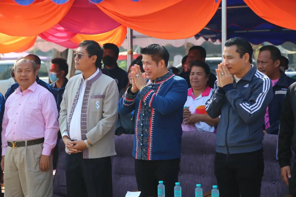 ฟิตจัด! "ธรรมนัส" ลงพื้นที่ให้กำลังใจ แข่งขันกีฬาเยาวชน-ปชช. สร้างปรองดอง