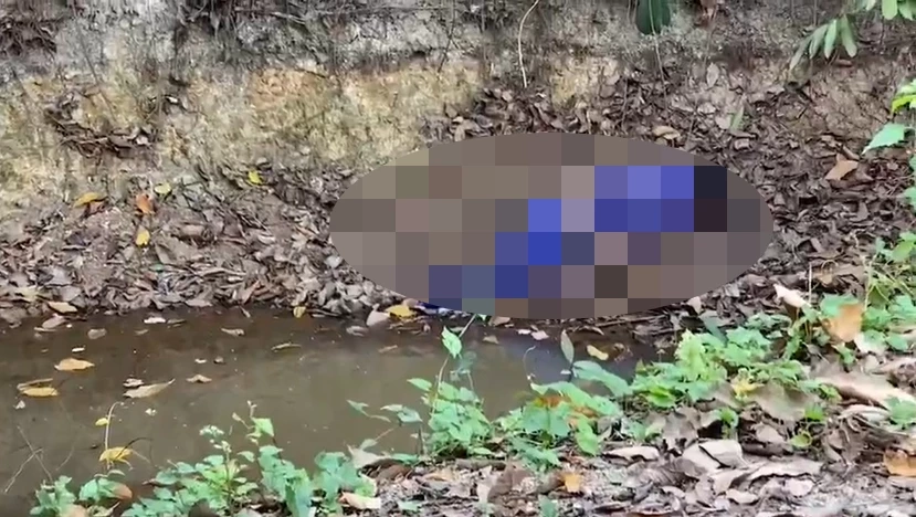 สุดโหด! แทงคอหนุ่มโรงไฟฟ้า ทิ้งศพบ่อตกปลา ตร.ยังมืดแปดด้าน