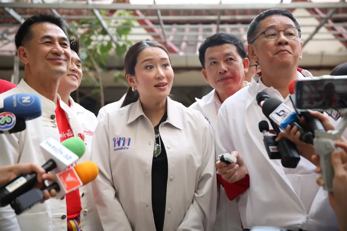 "แพทองธาร"ไม่สนฤกษ์เปิดตัวแคนดิเดตย้ำยุบสภาพร้อมเลือกตั้ง 66 ทันที