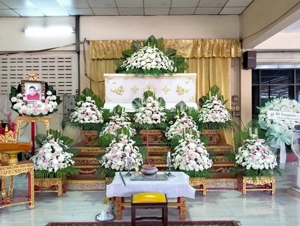 "พี่ต่อ" เล่านาทีสุดขนลุกซู่ "น้องทีน อ้วนตรึ้ม" แวะมาหา แมวยังนอนหงายท้องอยู่สองตัว