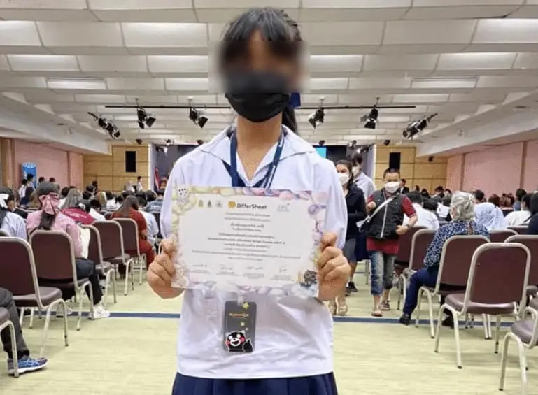 พ่อแม่ปวดใจ ลูกชนะเลิศเขียนไดอารี่ กลั่นจากประสบการณ์ตรง เพื่อน"บูลลี่"