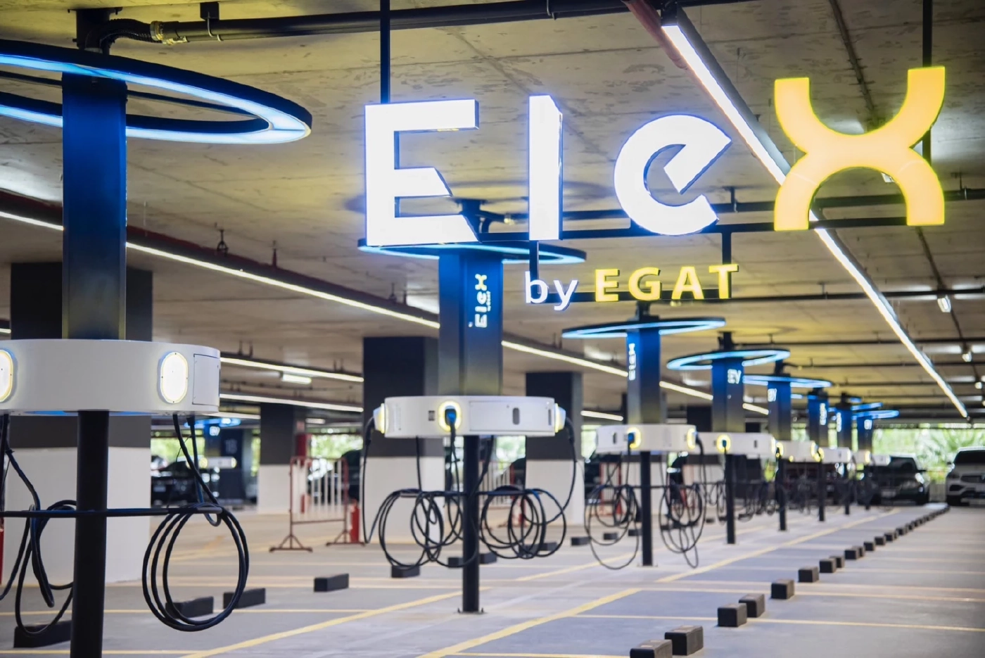 "กฟผ." เปิดตัวโมเดลต้นแบบ EV Charging Floor หัวชาร์จมากที่สุดในไทย