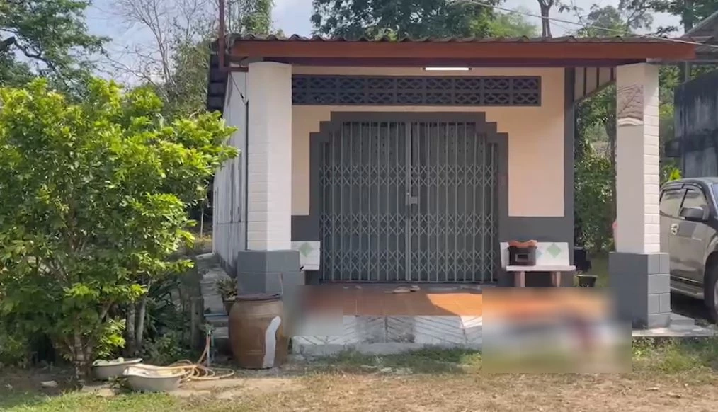 สาวไลฟ์สด เล่านาทีเกิดเหตุ ระบุ เพื่อน นศ. ไม่ใช่แฟน ตร.หนุ่ม แค่สนิทและเคารพ