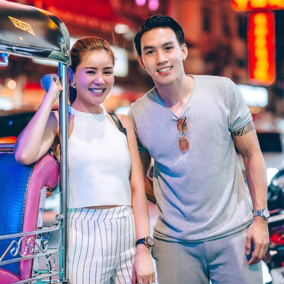 หล่อเลือกได้ “ลีซอ” เคยคบผู้หญิงทีละ 4-5 คน กว่าเจอแฟนคนนี้ ที่รักหมดใจ