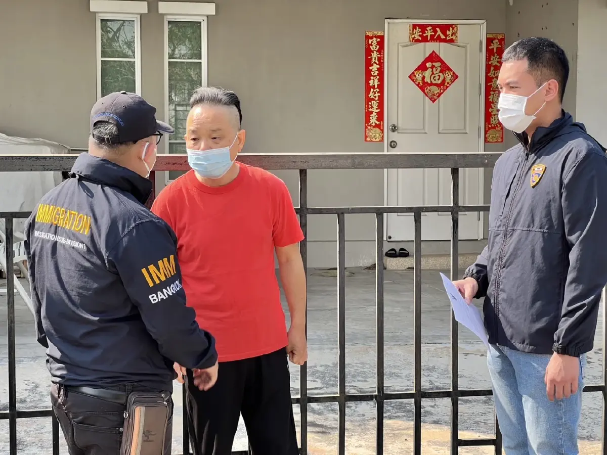 ตำรวจคุมตัว“หยู ซินฉี” ค้นบ้านพักหาหลักฐานเพิ่ม