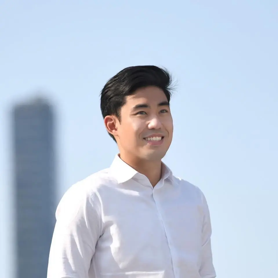 ร.ต.อ.พงศกร ขวัญเมือง อดีตโฆษกกรุงเทพมหานคร 