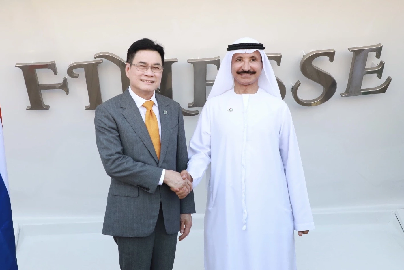 จุรินทร์ นำทัพโลจิสติกส์ไทย ลงนาม DP World ขยายเครือข่ายส่งสินค้าทั่วโลก