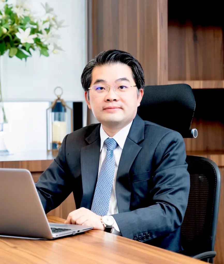 นายธีรวัฒน์ ตรีรัตน์ดิลกกุล รองกรรมการผู้จัดการใหญ่  ธนาคารยูโอบี ประเทศไทย
