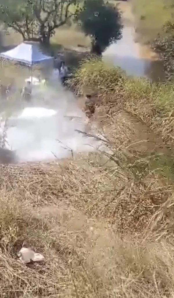 สุดสลด กระบะชนประสานงาเก๋ง หมอนวดและครูดับ 5 ศพ