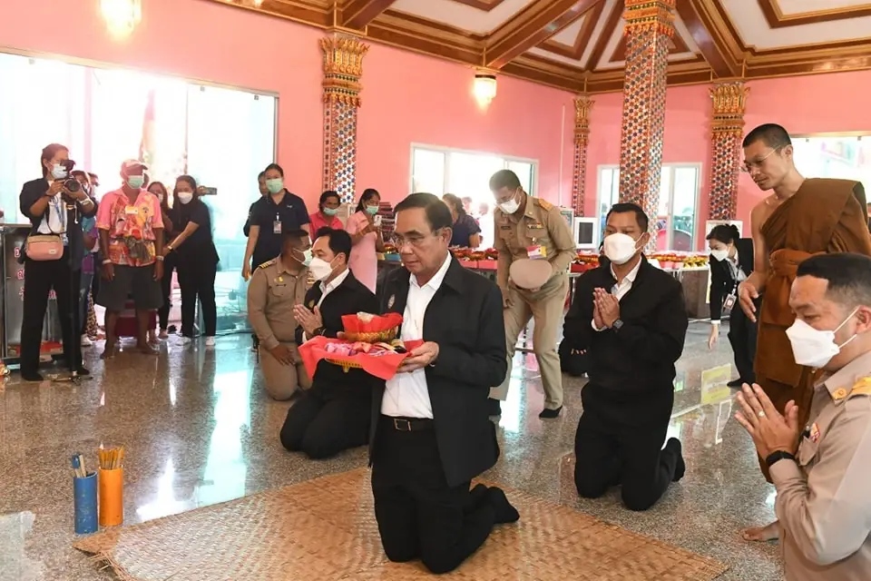 ชินวรณ์ ห่วง "บิ๊กตู่” มูเตลูวัดยางใหญ่ หากเจ้าพิธีทำไม่ถูกต้อง อาจวิบัติ