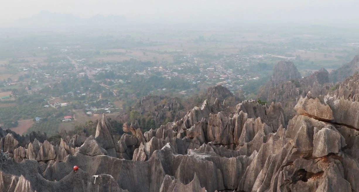 Unseen พิษณุโลก มุดถ้ำเดือน-ถ้ำดาว ตื่นตาหินแพนเค้ก