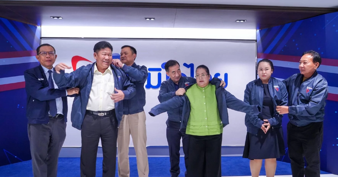 ภูมิใจไทย เปิดตัวครอบครัวเรี่ยวแรง เข้าร่วมพรรค