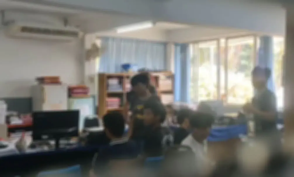 ศาลเยาวชนฯ ให้ประกัน 5 โจ๋ฟันน้ำนม ควงปืนปล้นใบกระท่อม