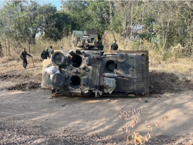 ร่าง นนร. ที่เสียชีวิตจากเหตุรถถังคว่ำถึงบ้านเกิด เตรียมฌาปนกิจ 19 ก.พ. นี้