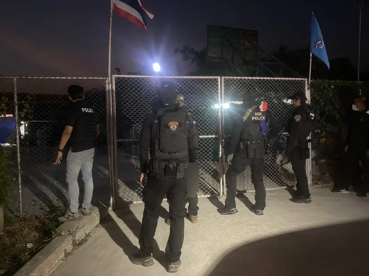 ตำรวจปส. ปิดล้อม ลุยค้น 8 จุด อยุธยา จับเครือข่ายยาส่งลงใต้
