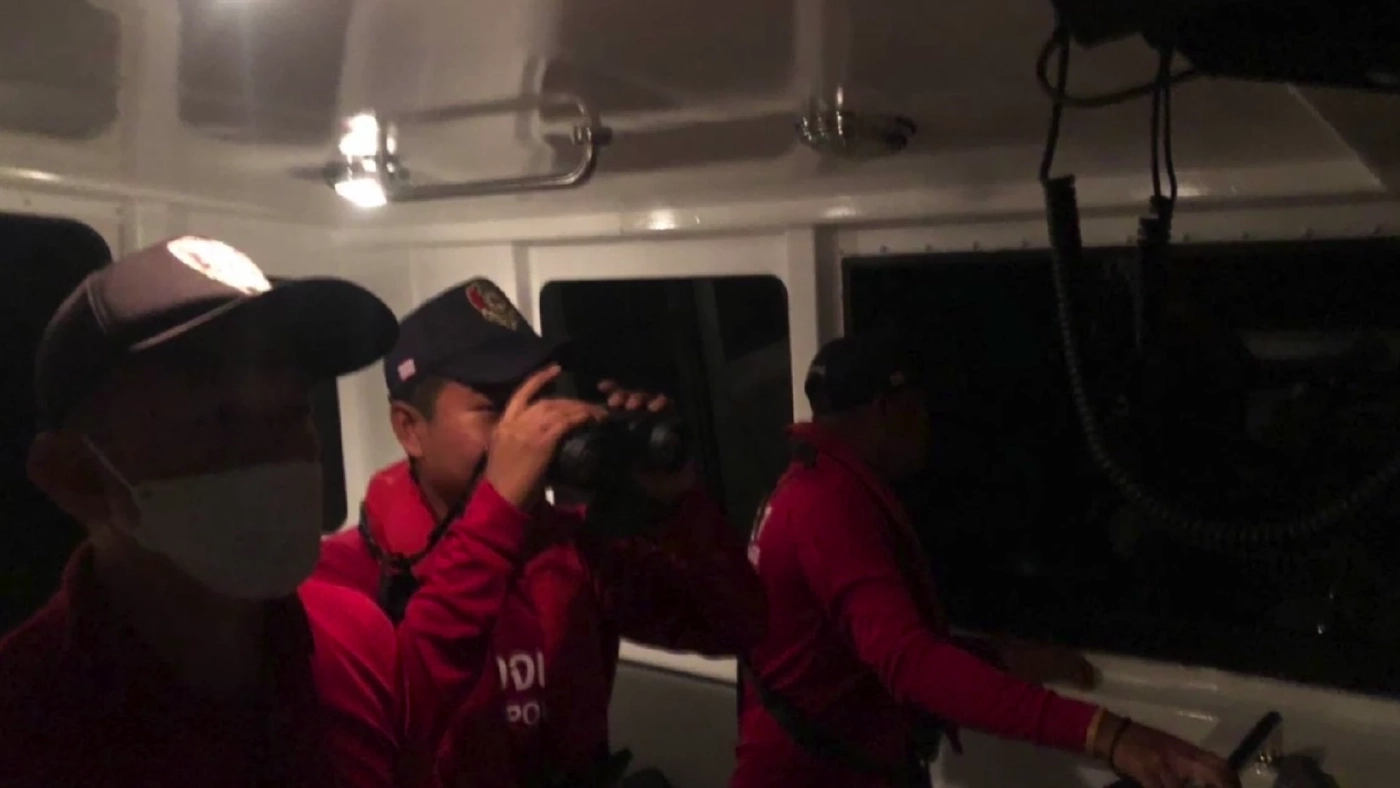 เร่งระดมกำลังค้นหาหนุ่มเยอรมัน กระโดดเรือเฟอร์รี่ลงทะเลเกาะพะงัน