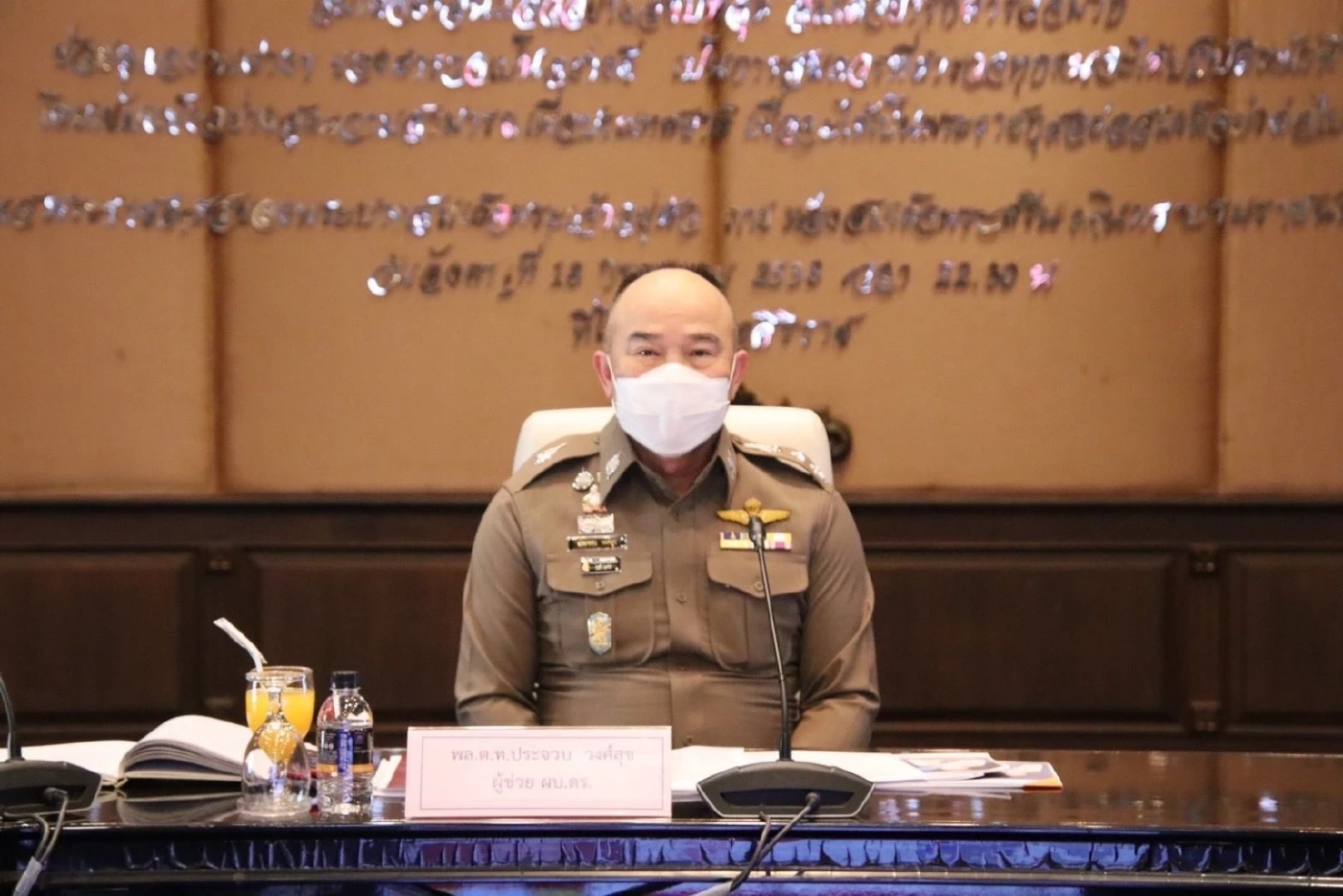 ผู้ช่วย ผบ.ตร. ยัน ไม่ได้ข่มขู่ "ลูกค้ากองสลากพลัส" หลังภาพบุกบ้านว่อนเน็ต