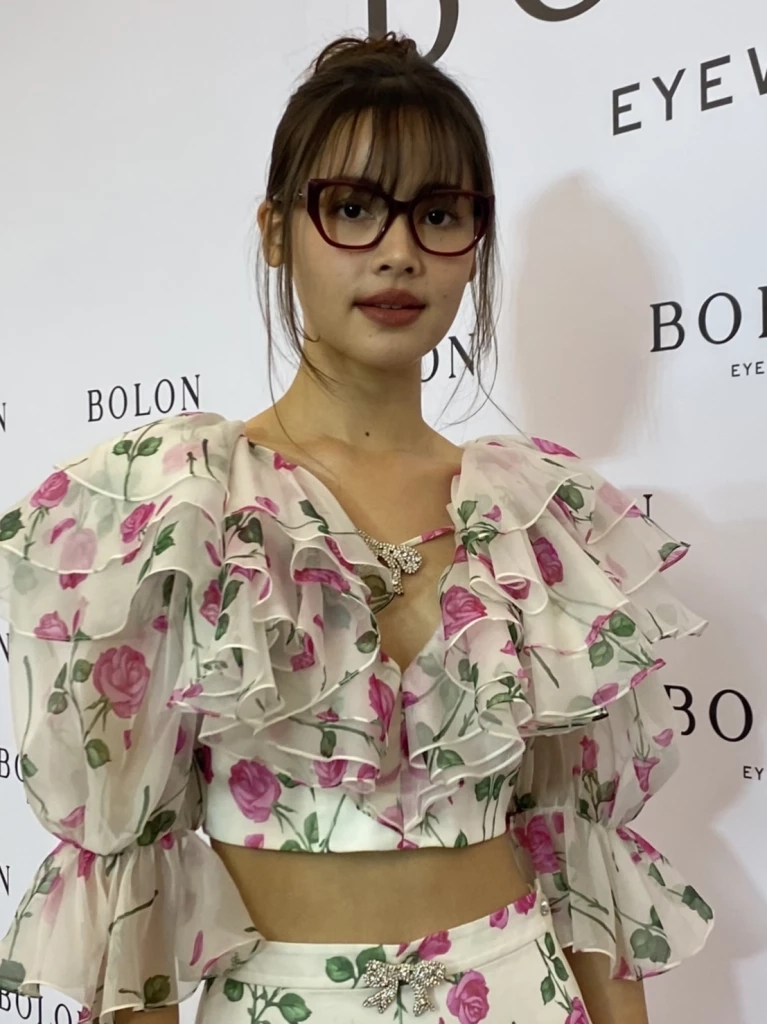 ญาญ่า ปัดดราม่า มาร์กี้ งานวิวาห์ รอแค่ ณเดชน์ มาสู่ขอ  