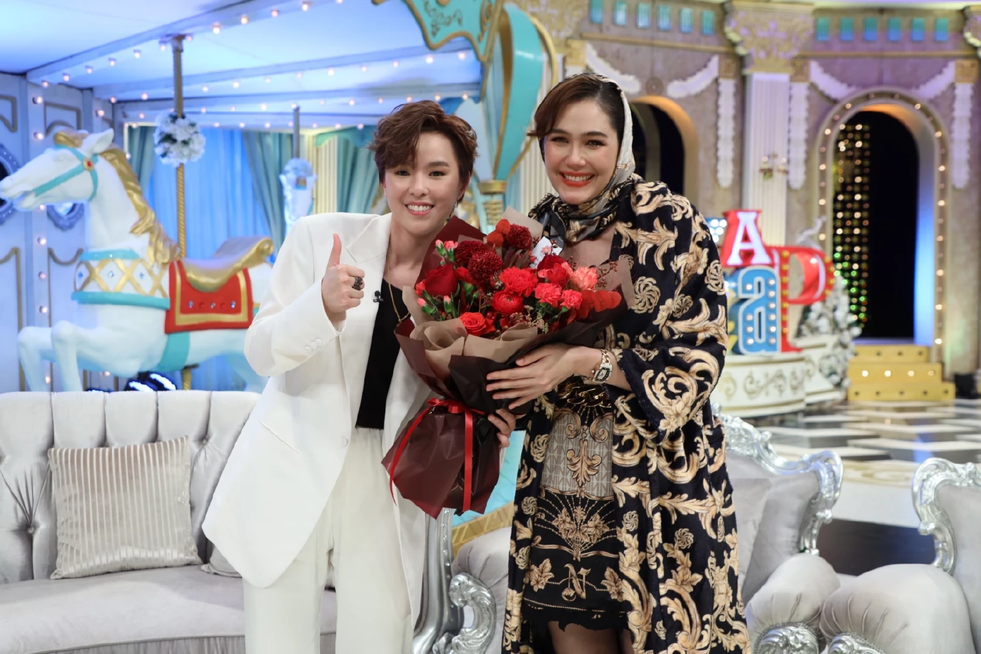 ซันนี่ เกวลิน สาวหล่อสุดฮอต มาพักผ่อนเมืองไทย ประเดิมออกรายการ 3 แซ่บ