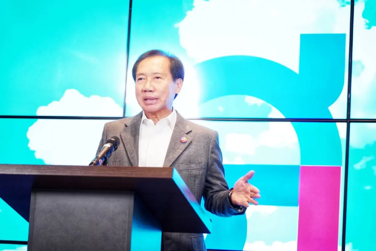 "ทสท." ชวนคนไทย จุดไม้ขีดส่องสว่าง ร่วมเผาขยะกองโต ขจัดอำนาจนิยม