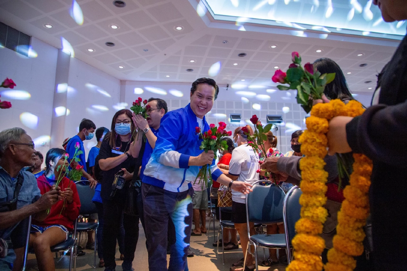 กรณ์ นำทัพชาติพัฒนากล้า บุกใต้ ชูนโยบายเปลี่ยนส่วย เป็นภาษี  