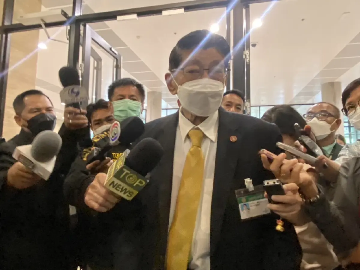 “วิษณุ” แจงสภา! แต่งตั้ง “เลขา ปปง.”  ยึดขั้นตอน สอบ “ปธ.ปปง.” เอี่ยวคดีตู้ห่าว