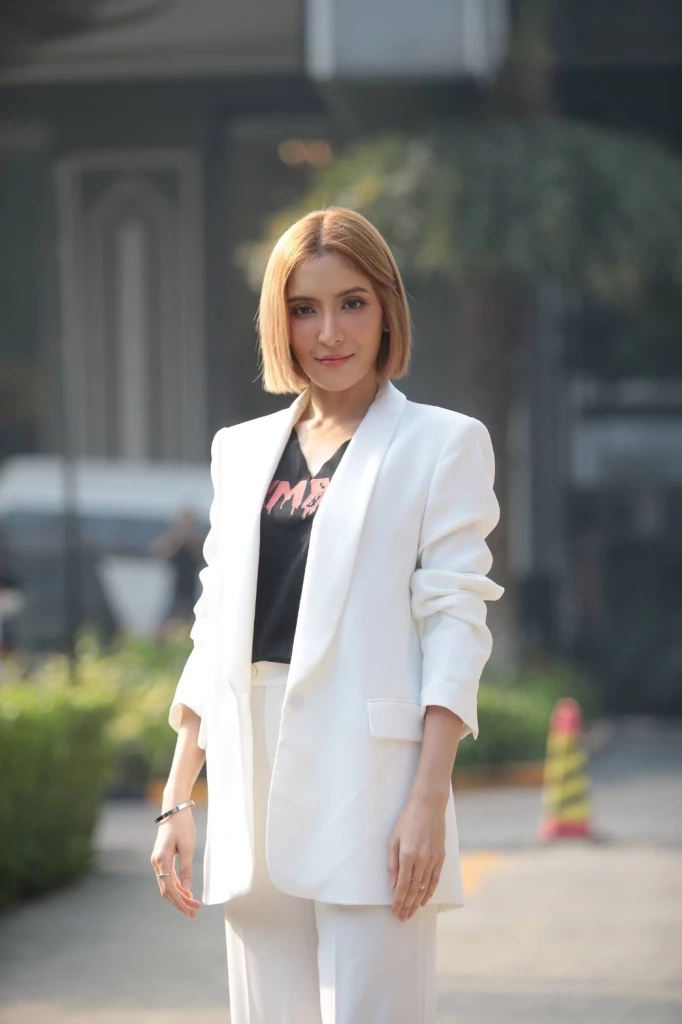 พิ้งค์กี้ สาวิกา ไชยเดช