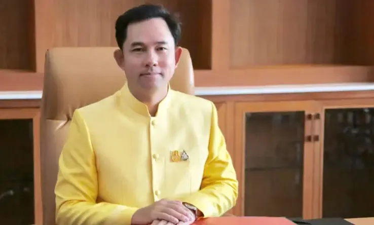 “สนธยา” ย้ำบ้านใหญ่ชลบุรีไม่แตกแถว “อิทธิพล” ทุกคนเข้าพรรคเพื่อไทย