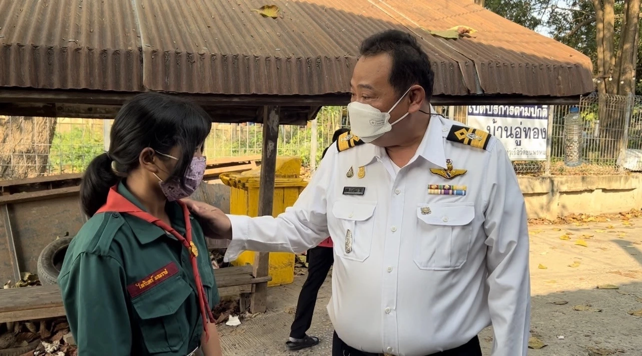 ด.ญ.ไพรินทร์ อายุ 14 ปี หนึ่งในฮีโร่ที่ช่วยผู้ประสบเหตุ