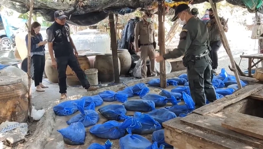 ผงะ! ปทส.ทลายแหล่งชำแหละตัวเงินตัวทอง เตรียมส่งขายตลาดชายแดนภาคตะวันออก