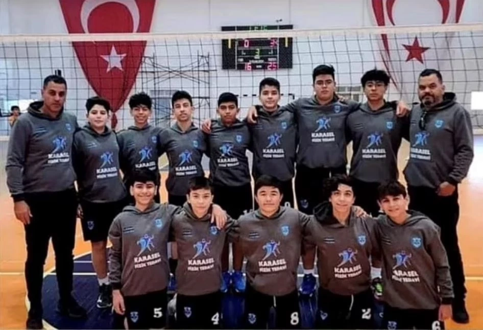 สุดสลด! ทีมวอลเลย์บอลมัธยมและครูหายทั้งทีม