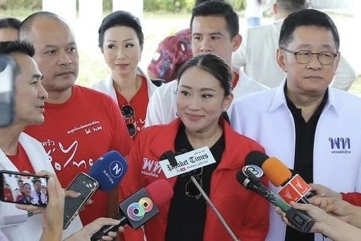 อุ๊งอิ๊งค์ ปัด ข่าวสะพัด "ส.” แคนดิเดตนายกฯ ปลื้ม คนโคราชหนุนให้เป็นนายกฯ   