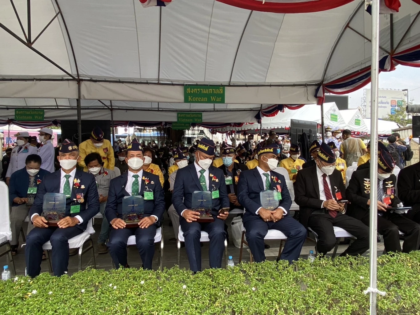 “นายกฯ” กล่าวคำปราศรัย ยกย่องเชิดชูเกียรติ เนื่องในวันทหารผ่านศึก ( มีคลิป )