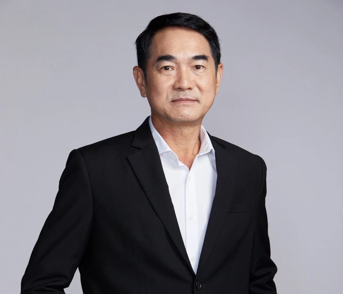 นายกวีวงศ์ อยู่วิจิตร ว่าที่ผู้สมัคร ส.ส. กทม. เขตบางนา-พระโขนง พรรคเพื่อไทย 