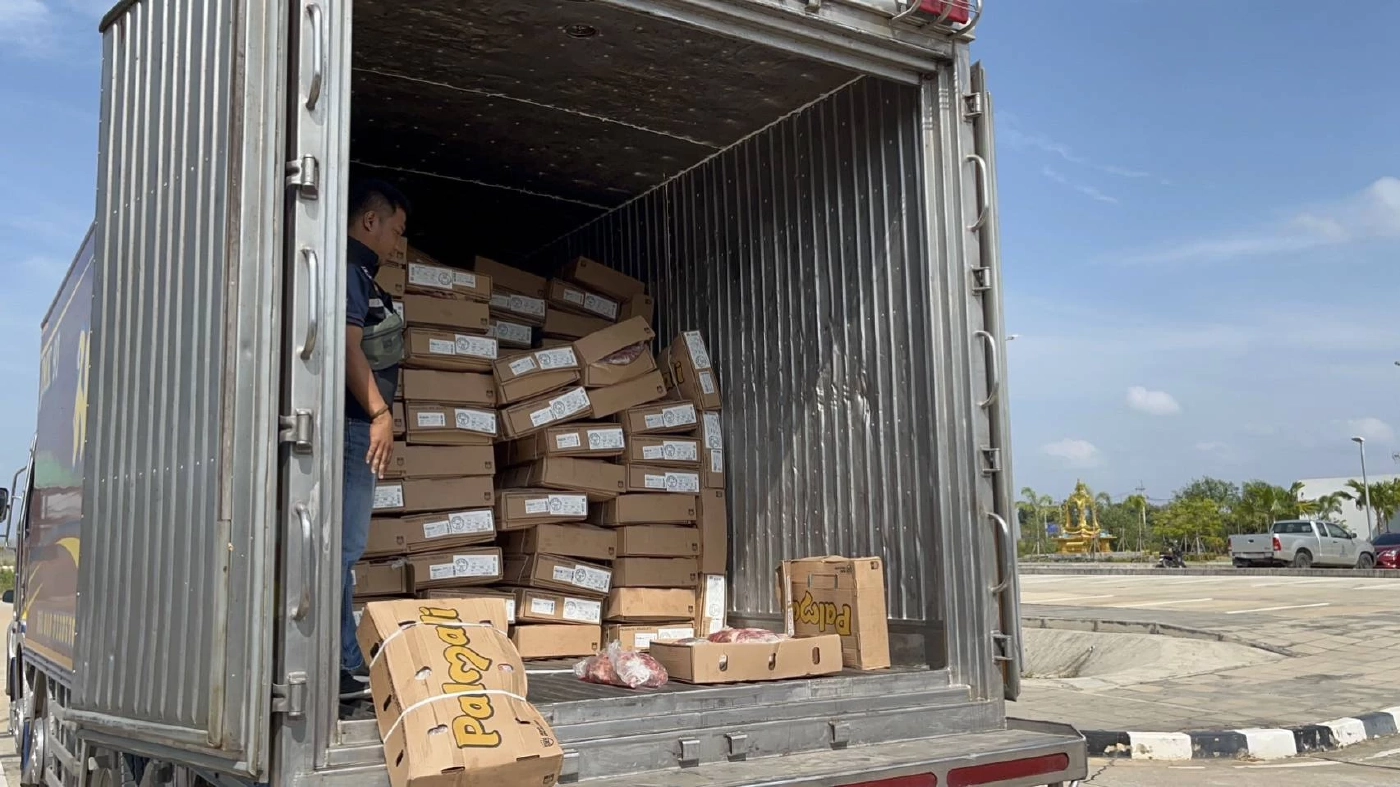 ยึดหมูเถื่อนแช่แข็ง 30 ตัน ลักลอบนำเข้าคาด่านสะเดา