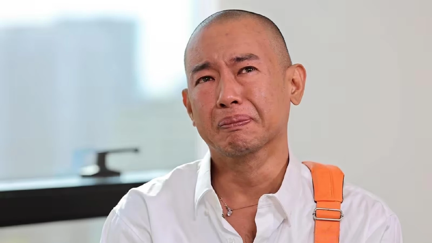 เปิดภาพล่าสุด "ริว อาทิตย์" จากดาราดังสู่ชีวิตไร้บ้าน ขายของมือสองเลี้ยงชีพ กินนอนข้างถนน